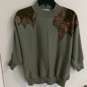 Vintage Bay Point Threads Olive Crewneck Sweater with Leopard Shoulder Panels